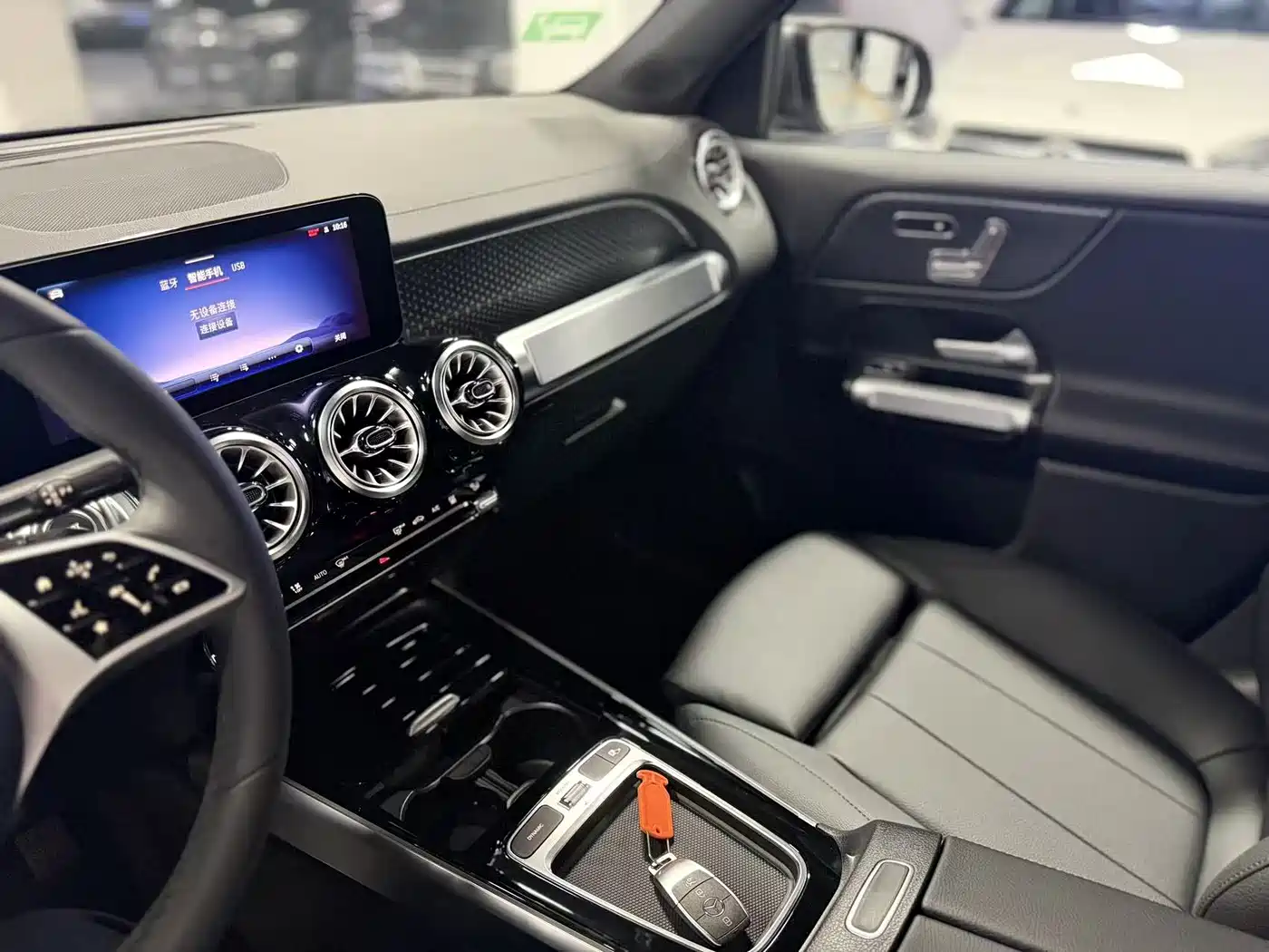 Mercedes-Benz EQB 2025 EQB 260 фото 12
