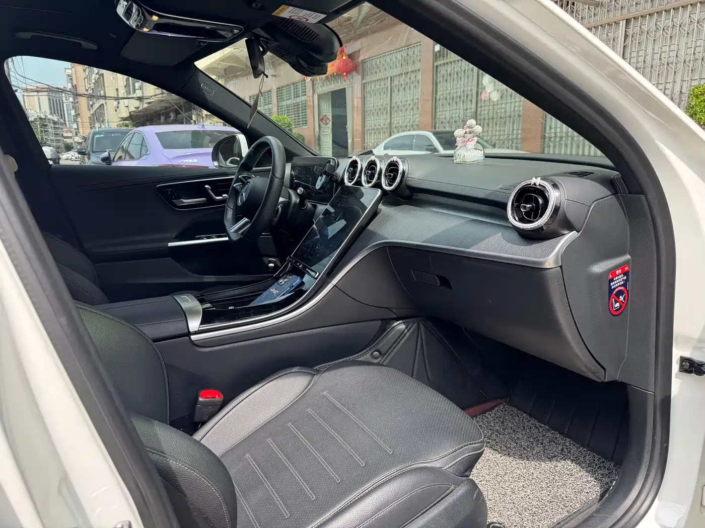 Mercedes-Benz C-Class 2022 Facelift C 200 L Sport фото 8