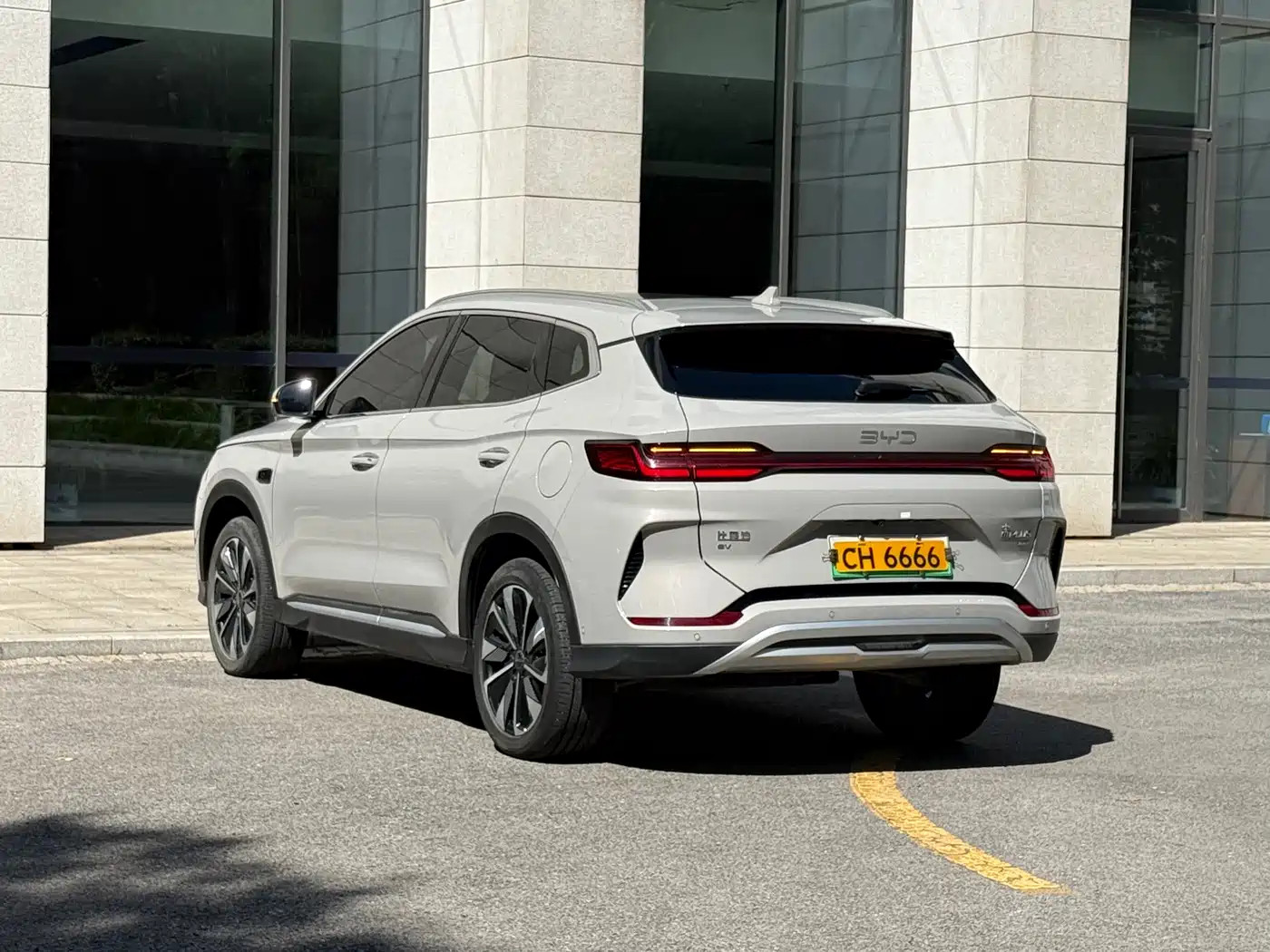 BYD Song PLUS PHEV 2025 EV Smart Driving Edition 520km Premium фото 18
