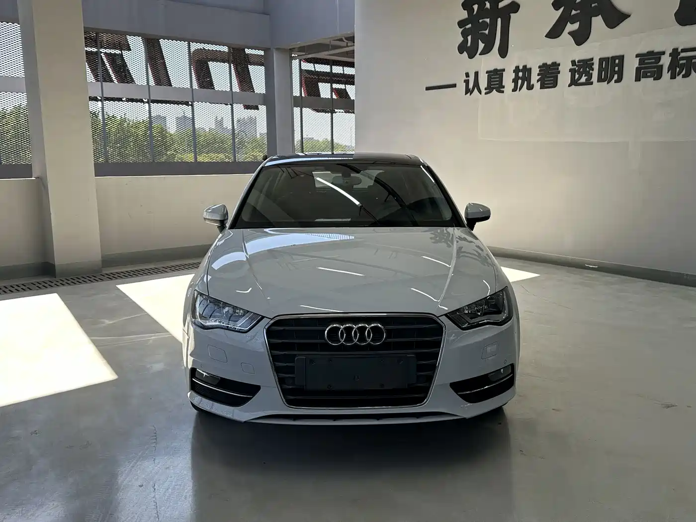 Audi A3 2014 Sportback 35 TFSI Automatic Fashion фото 3