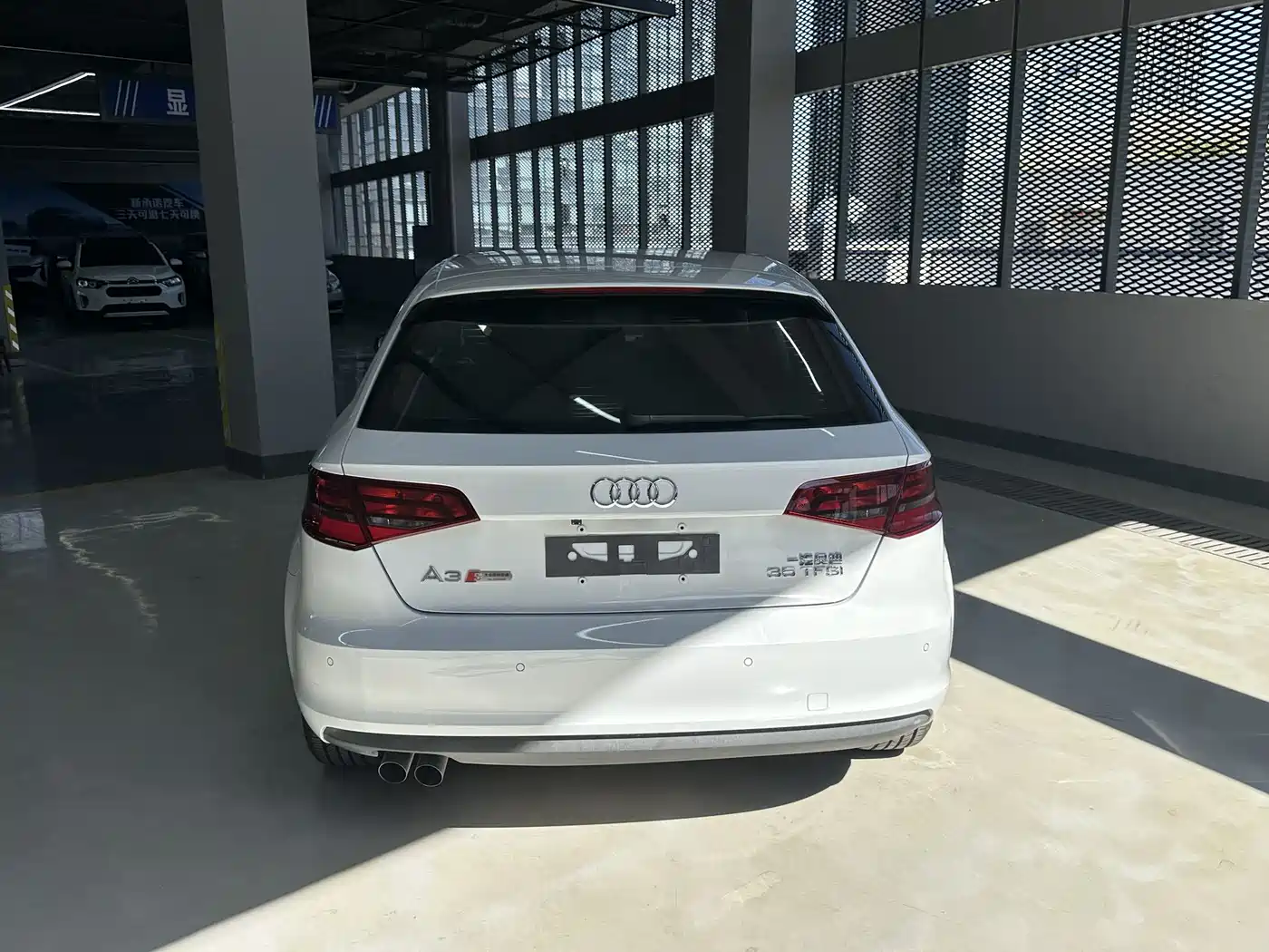 Audi A3 2014 Sportback 35 TFSI Automatic Fashion фото 7