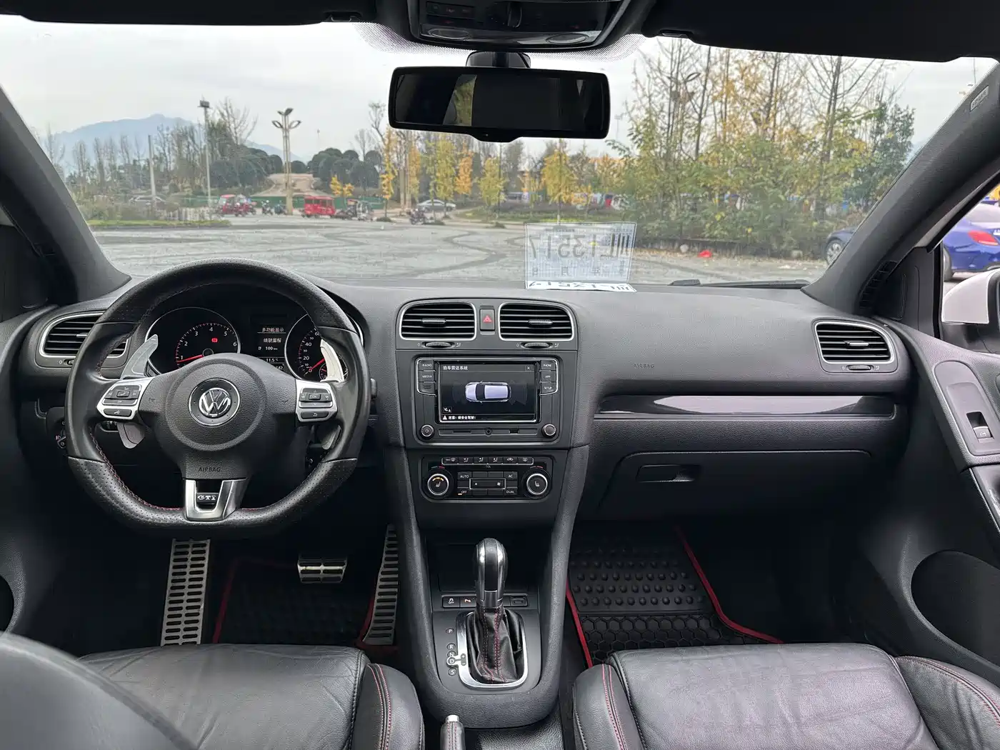 Volkswagen Golf GTI 2012 2.0TSI GTI фото 8