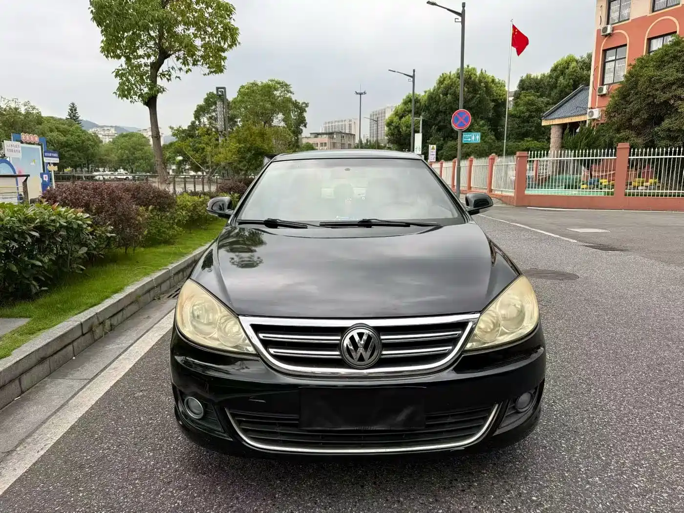 Фото 2 - Volkswagen Lavida