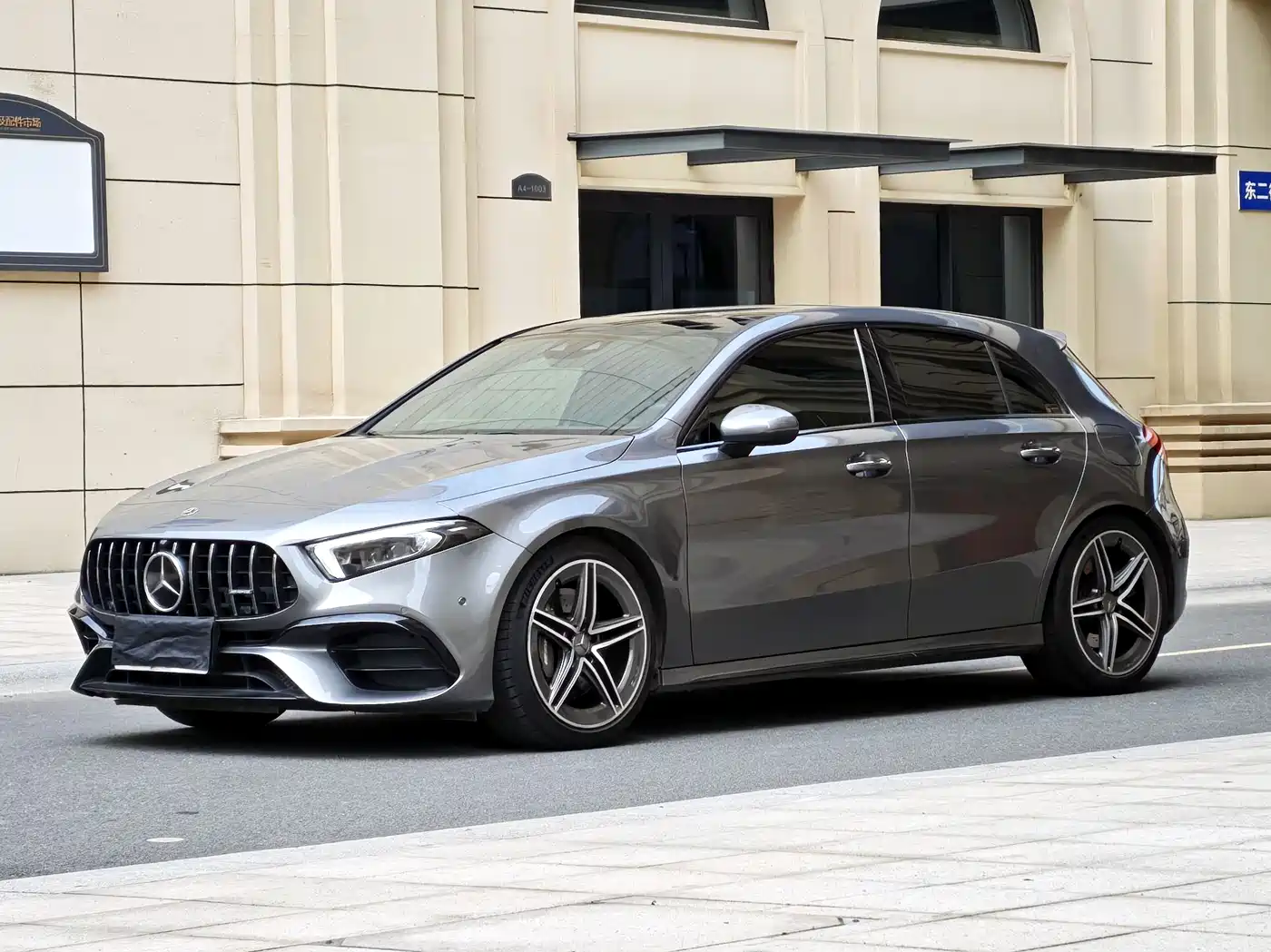 Mercedes-Benz A-Class AMG (Import) 2020 AMG A 45 4MATIC+ фото 3