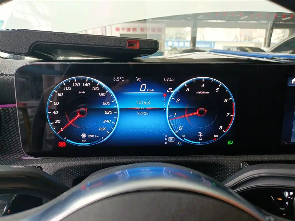 Mercedes-Benz A-Class 2022 Facelift III A 200 L Sport Sedan Fashion фото 8