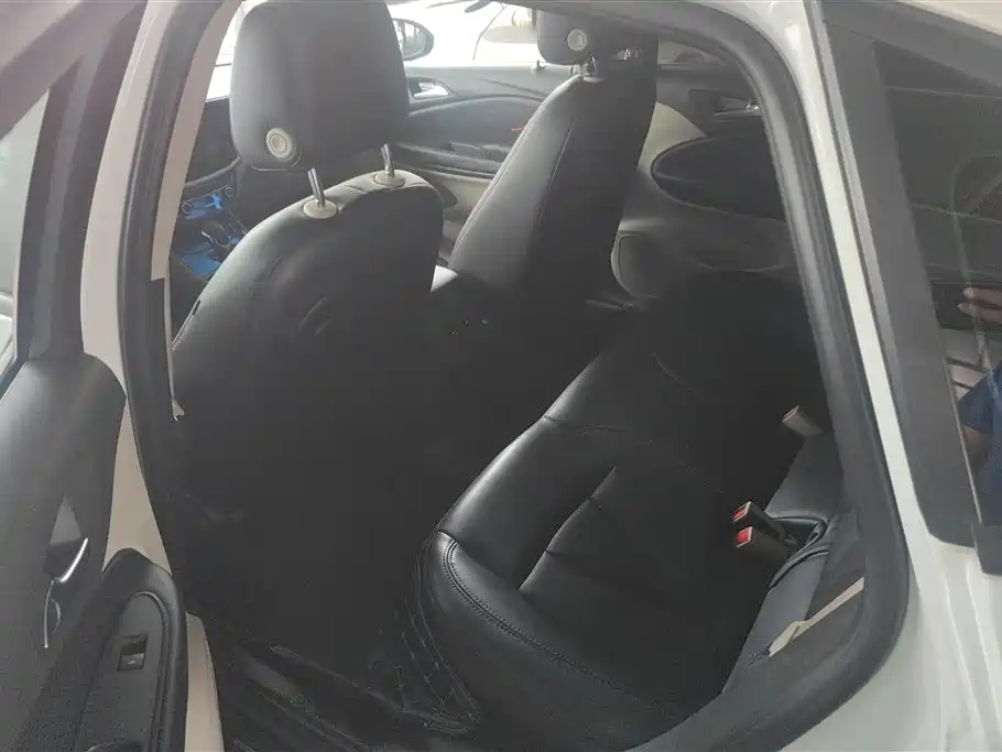 Buick Verano 2019 Sedan 15S Auto Progressive фото 11