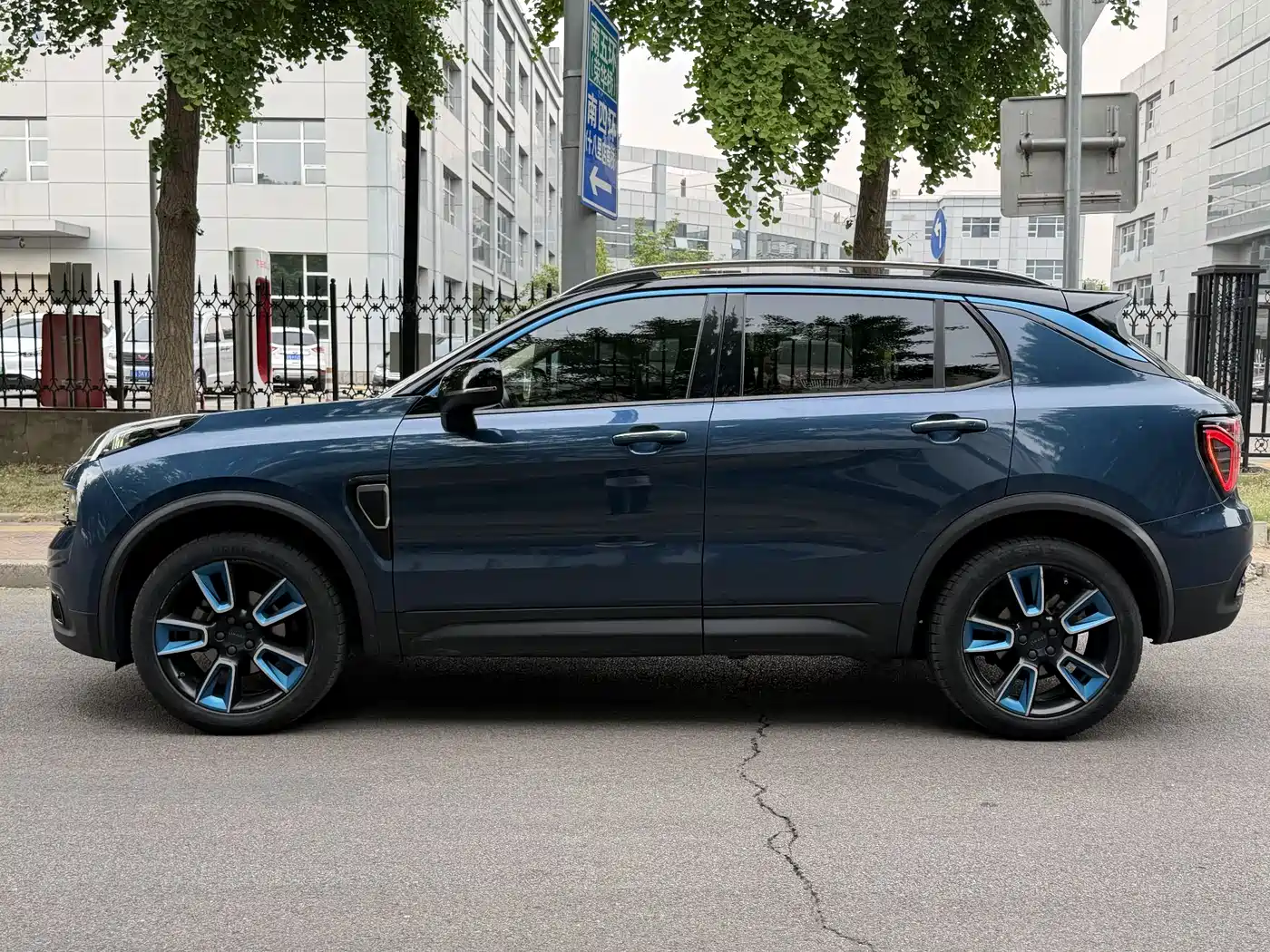 Lynk & Co 01 2019 2.0T 2WD Type Pro Version China VI фото 3