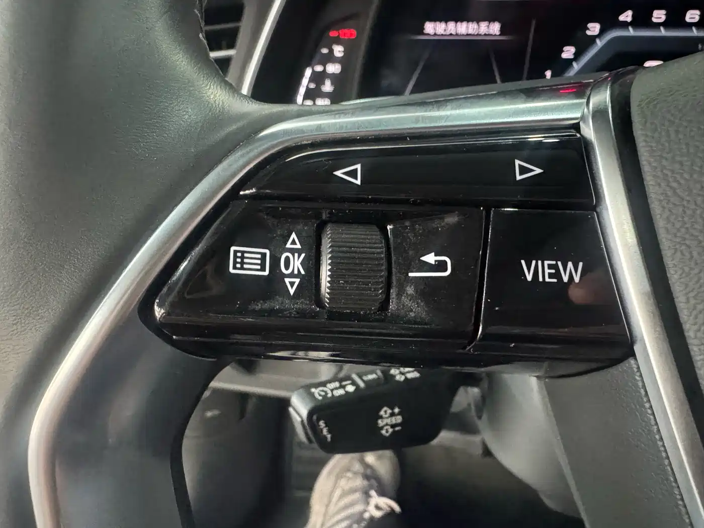 Audi A7L 2024 45TFSI S-line Dream Edition Crystal Package фото 15