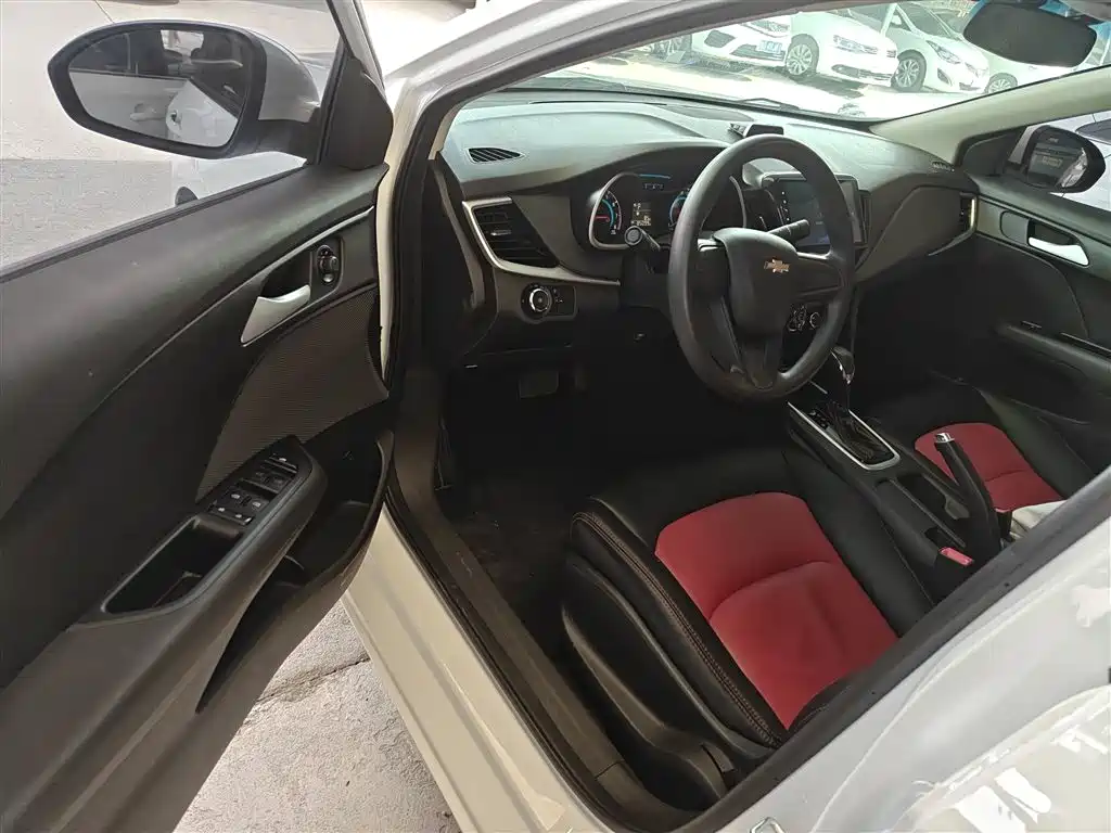 Chevrolet Cavalier 2019 320 Auto Sunroof Enjoyment Edition фото 16