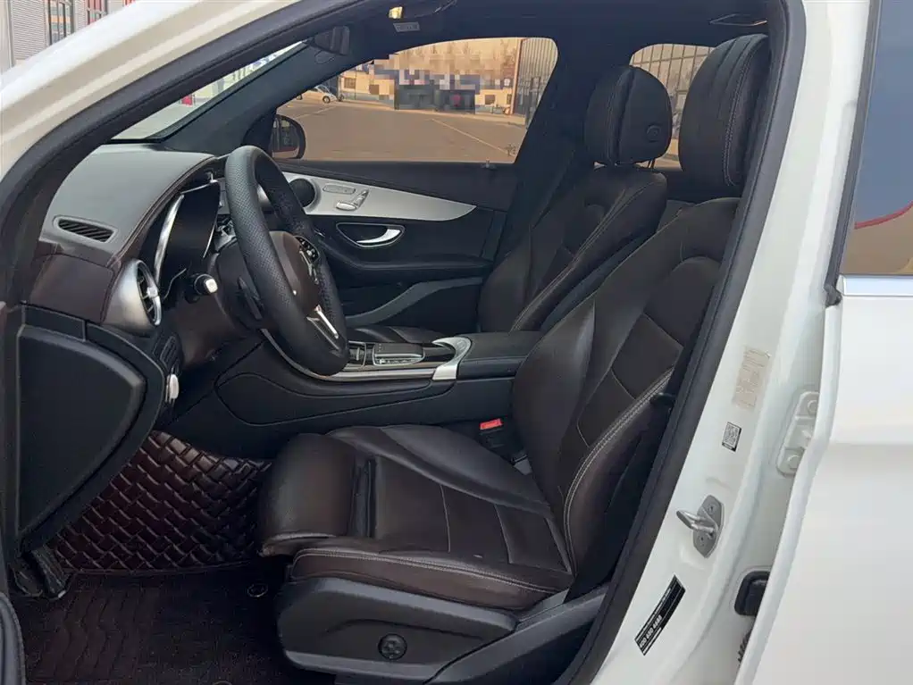 Mercedes-Benz GLC 2022 Facelift III GLC 260 L 4MATIC Dynamic фото 12