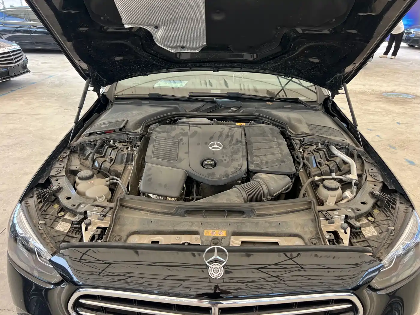 Mercedes-Benz C-Class 2024 Facelift III C 260 L Night Sport Edition фото 15