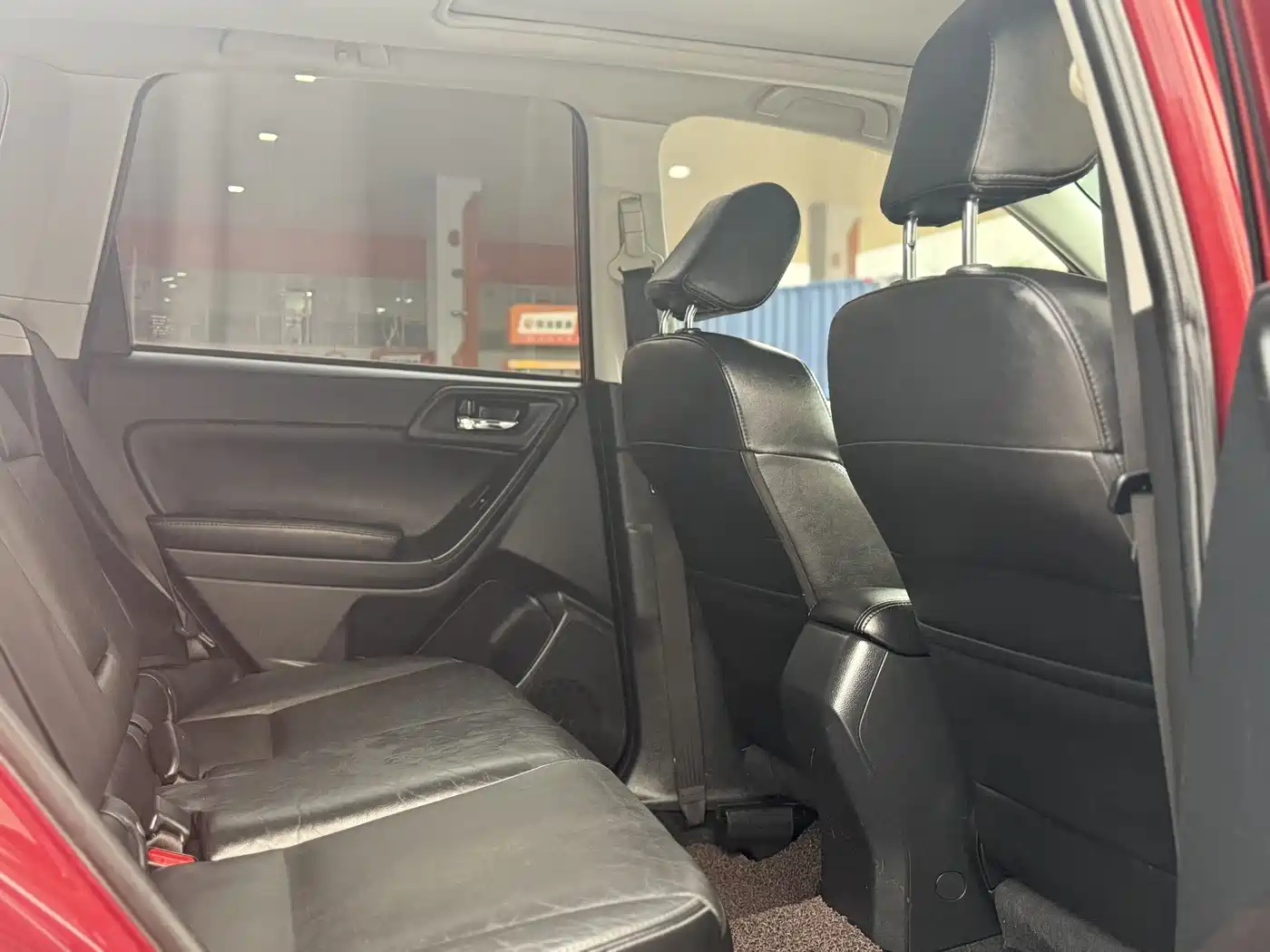 Subaru Forester 2015 2.5i Special Commemorative Edition фото 17