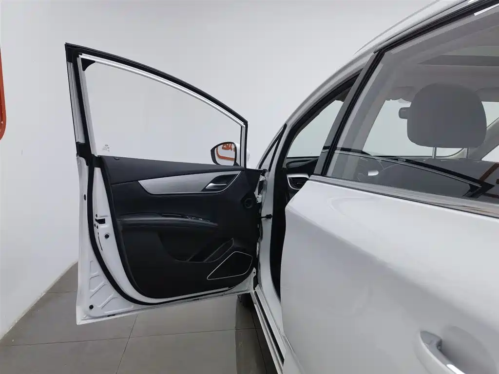 BYD Song MAX 2021 Upgrade 1.5T Automatic Luxury Edition 7-Seater фото 8