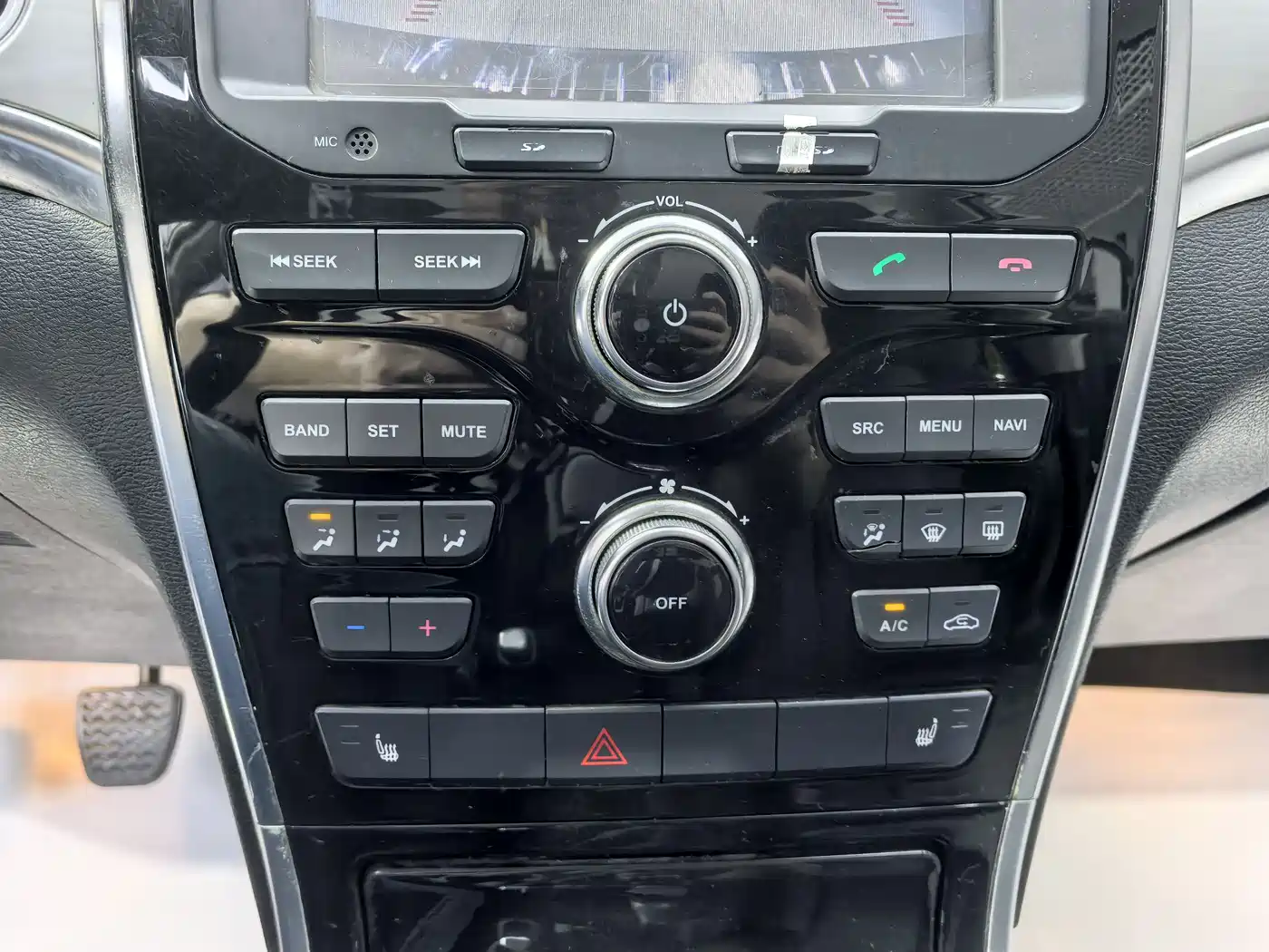 Haval H2 2016 Red Label 1.5T Manual 2WD Elite фото 12