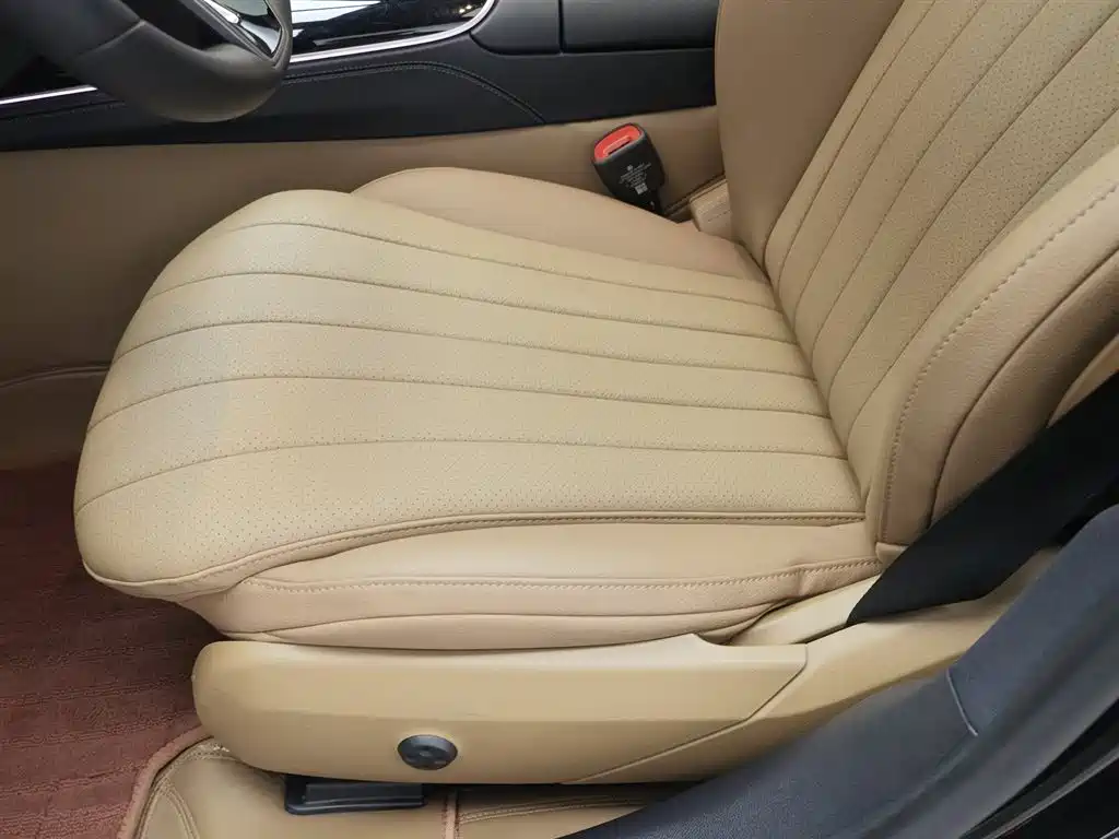 Mercedes-Benz E-Class 2025 Facelift E 260 L фото 20