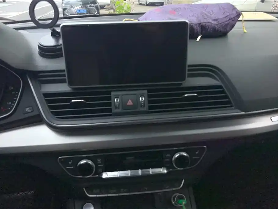Audi Q5L 2020 40 TFSI Prestige Fashion фото 13