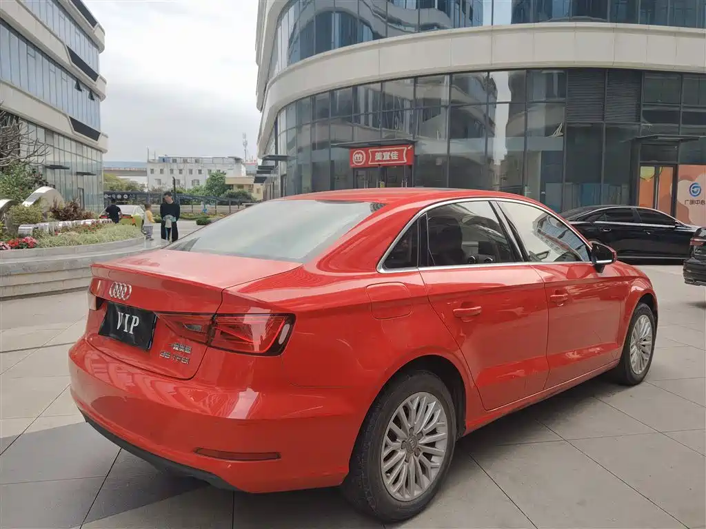 Audi A3 2014 Limousine 35 TFSI Auto Trend фото 4