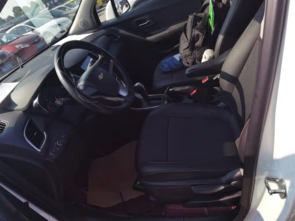 Chevrolet Trax 2018 330T Automatic 2WD Luxury фото 7