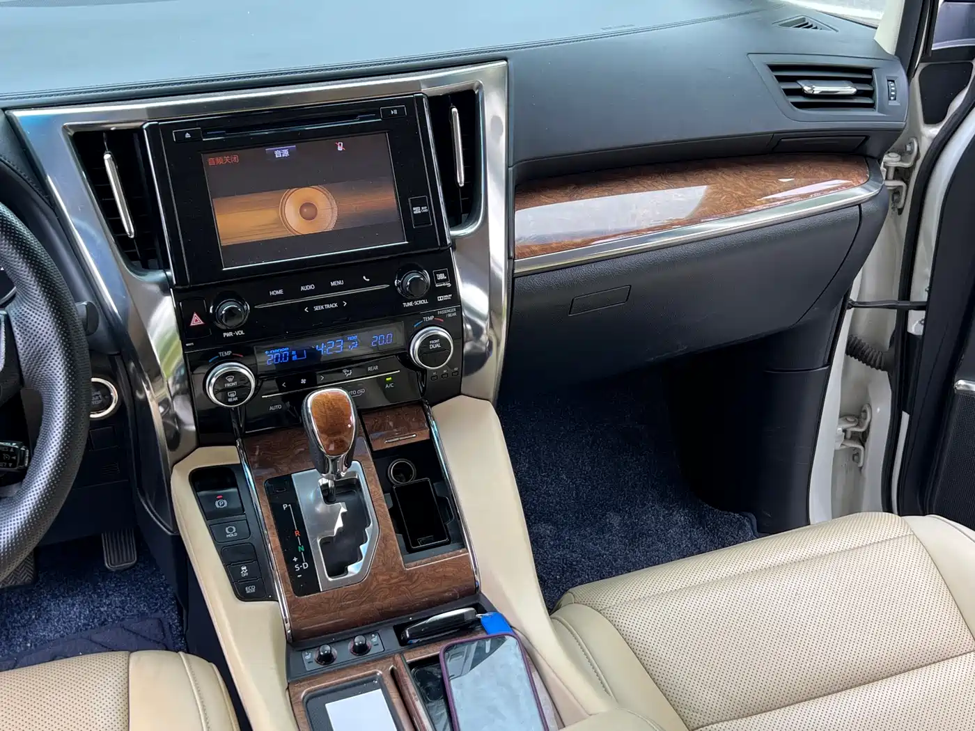 Toyota Alphard 2015 3.5L Premium Edition фото 14
