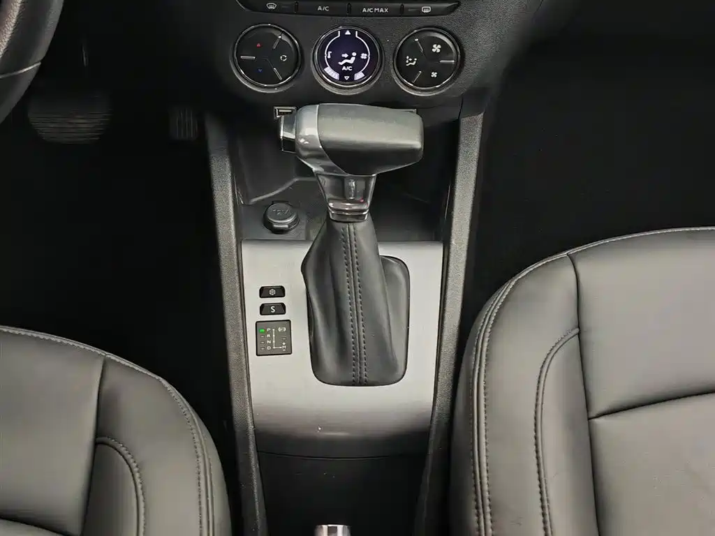 Citroën C3L 2020 Model 190THP Automatic Wisdom Edition фото 13