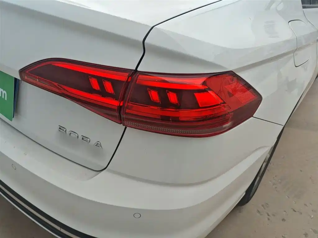 Volkswagen Bora 2024 200TSI DSG Smooth Ride Edition фото 24
