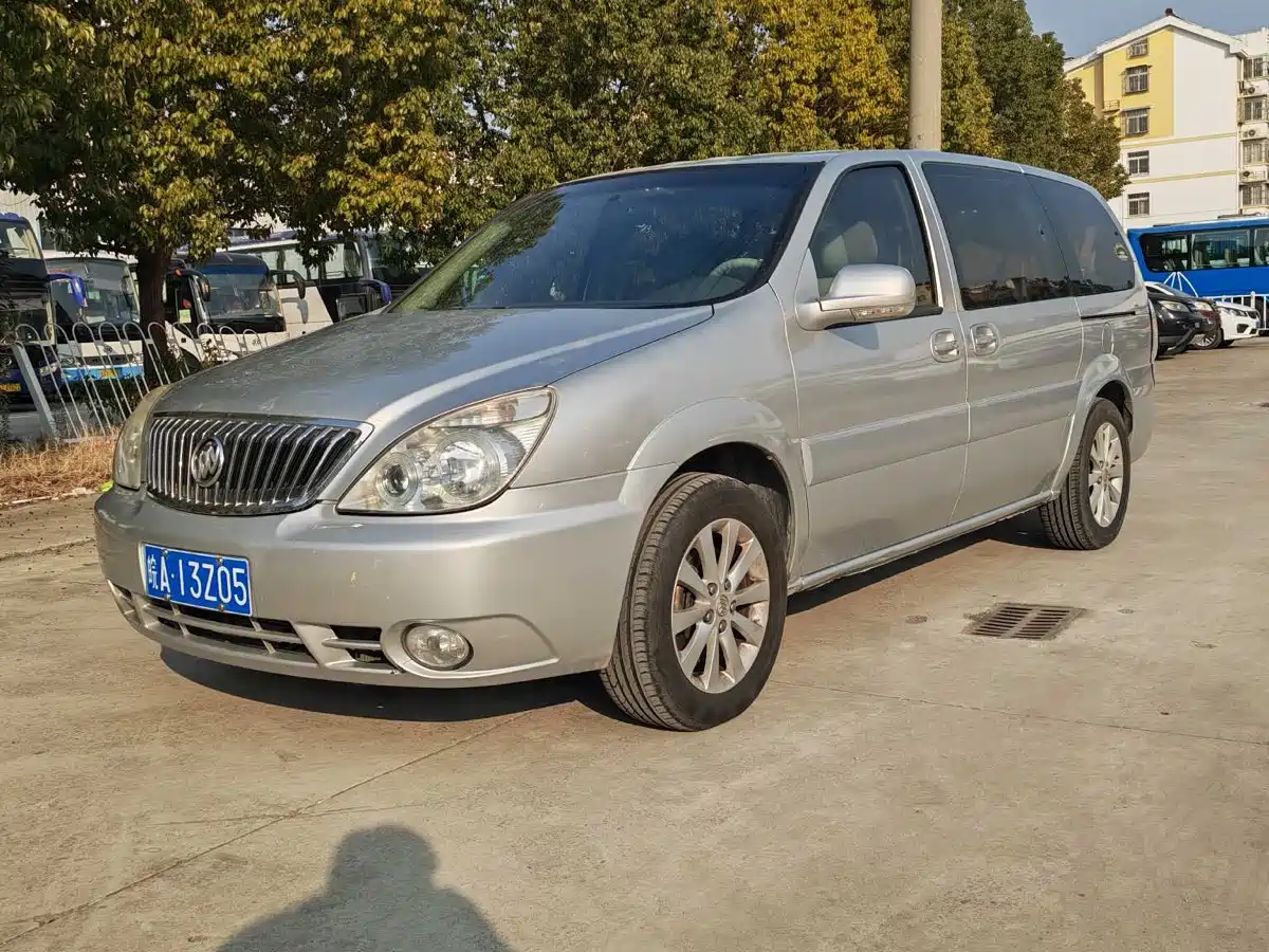 Buick GL8 2013 2.4L Classic фото 3