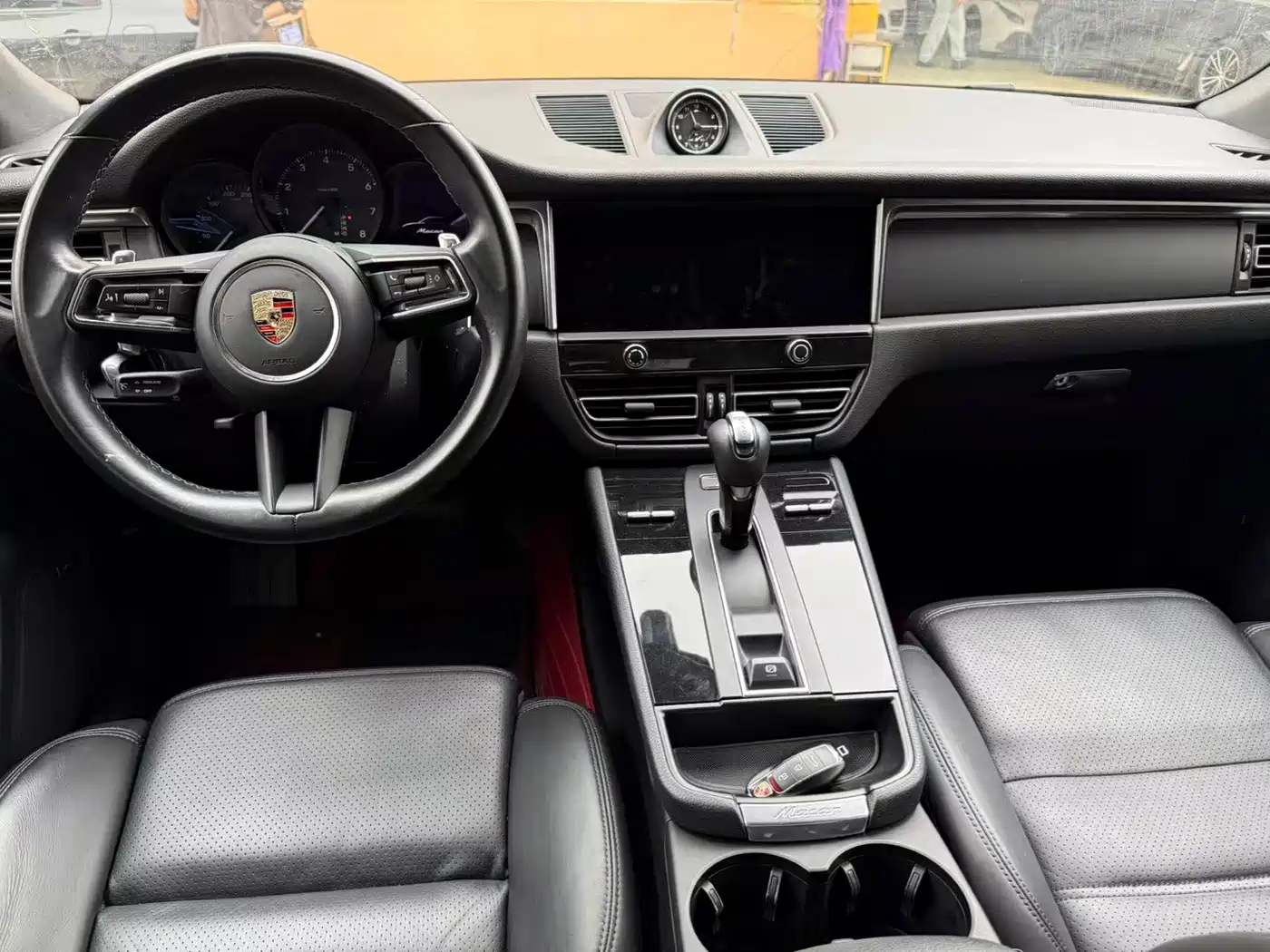 Porsche Macan 2023 Macan 2.0T фото 13