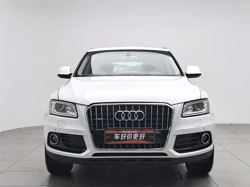 Audi Q5 2016 40 TFSI Technology Model фото 3