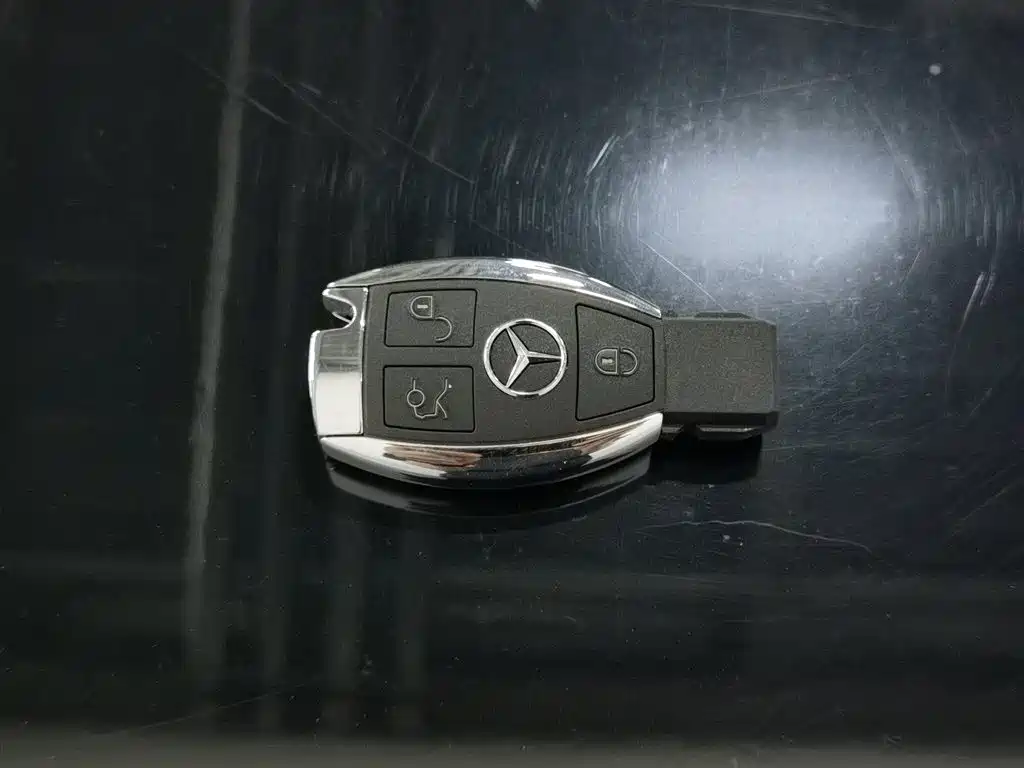 Mercedes-Benz GLC 2018 GLC 260 4MATIC Luxury фото 19