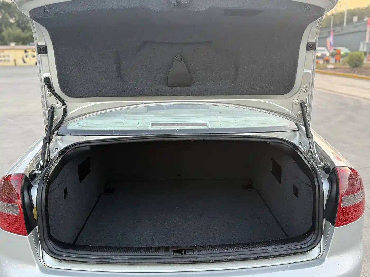 Audi A6 2004 Model 2.4L Luxury Comfort фото 20