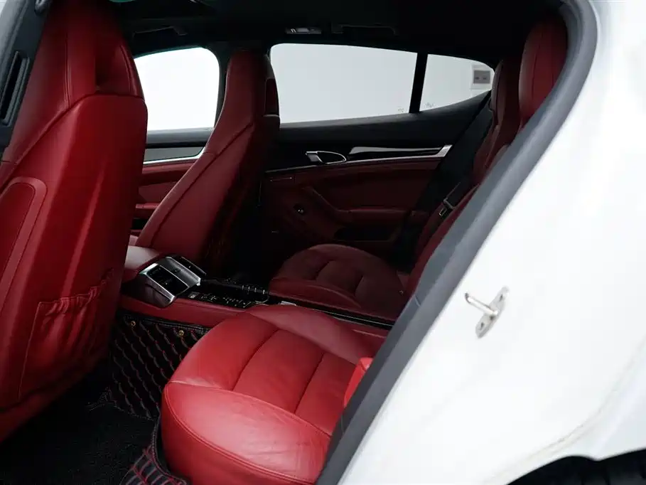 Porsche Panamera 2014 Panamera 3.0T фото 10