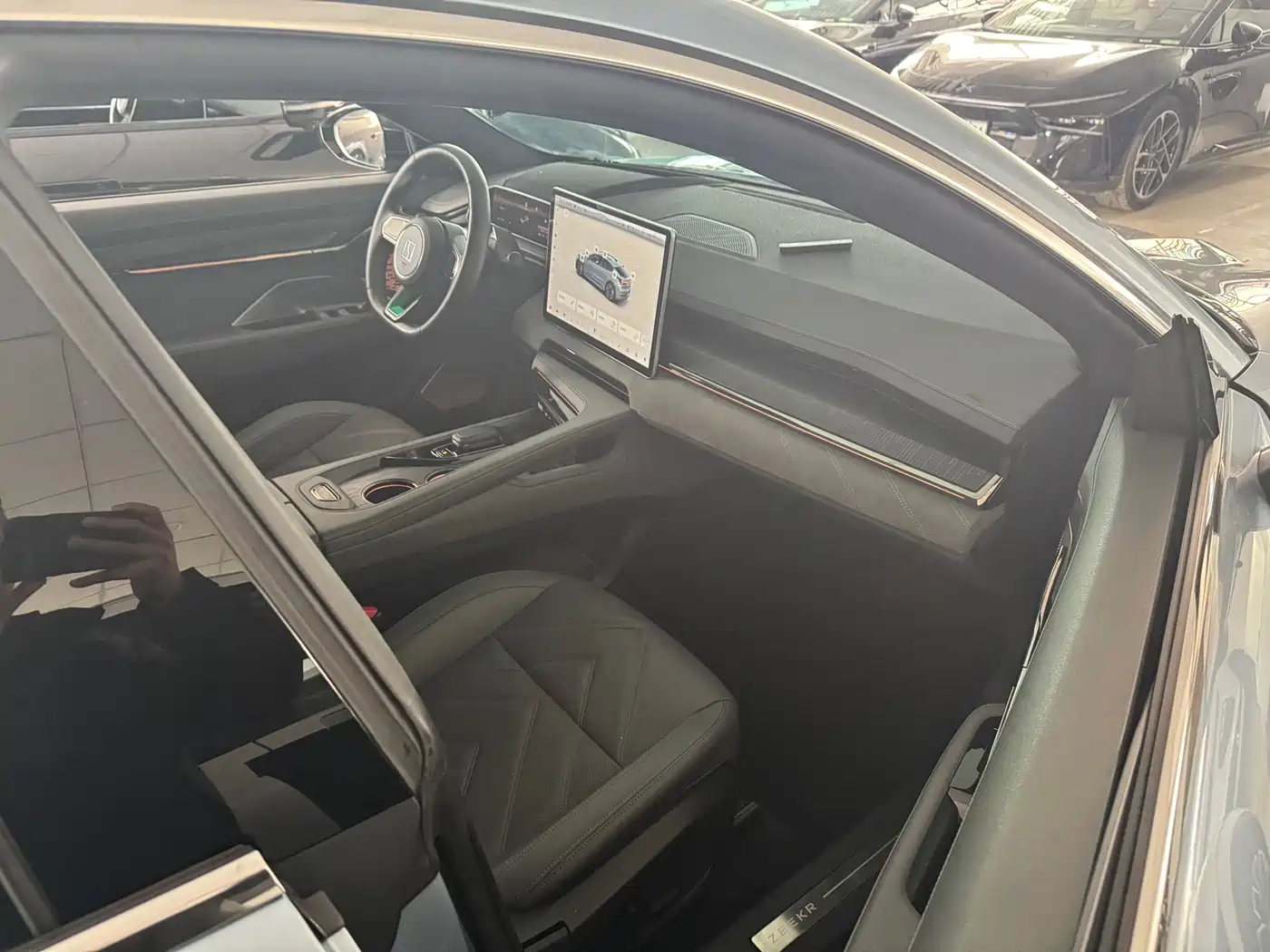 ZEEKR EXTREME KRYPTON 001