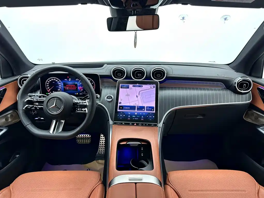 Mercedes-Benz GLC 2023 GLC 300 L 4MATIC Luxury 7-Seater фото 10