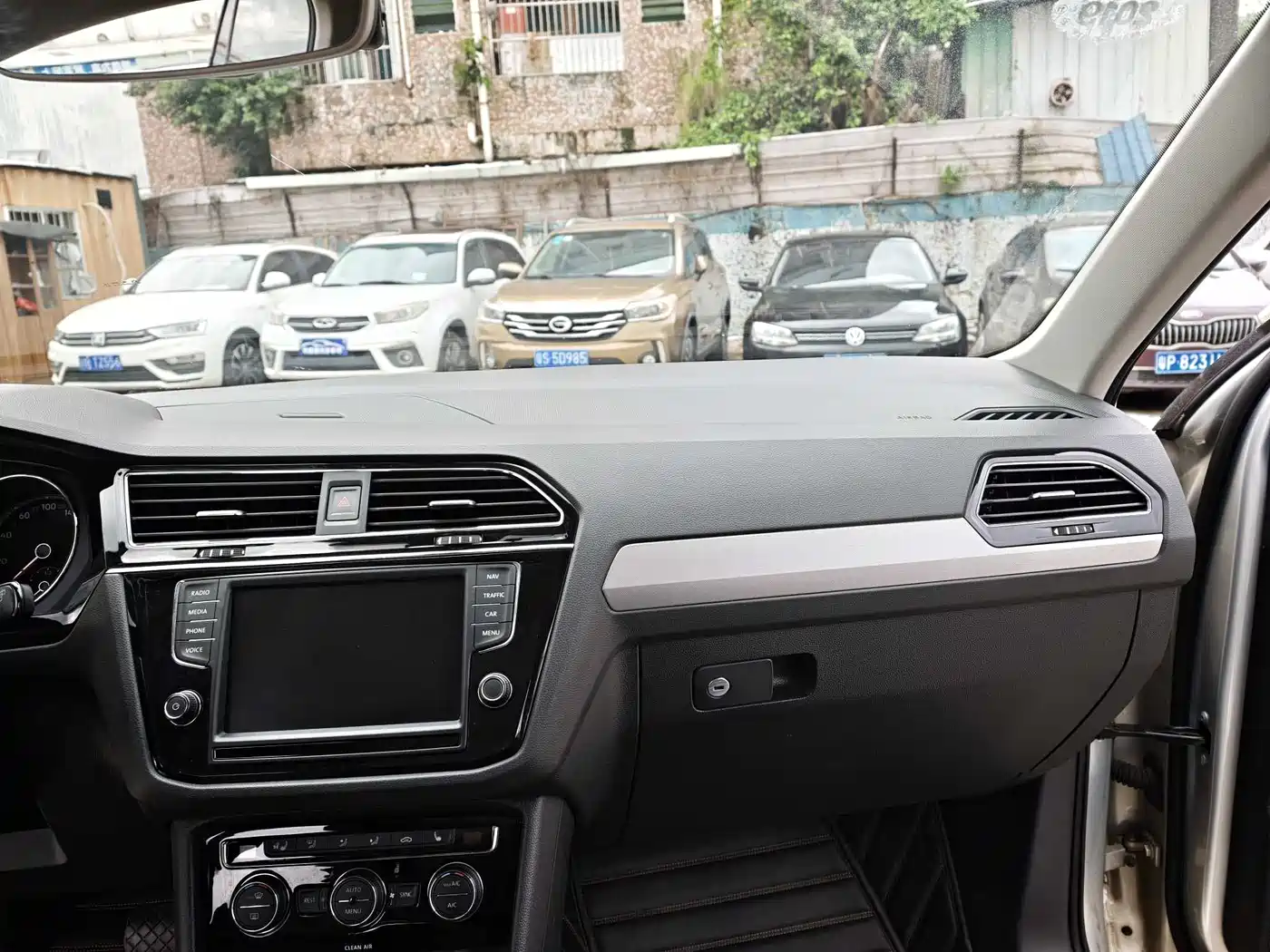 Volkswagen Tiguan L 2018 330TSI Automatic 2WD Flagship Edition фото 12