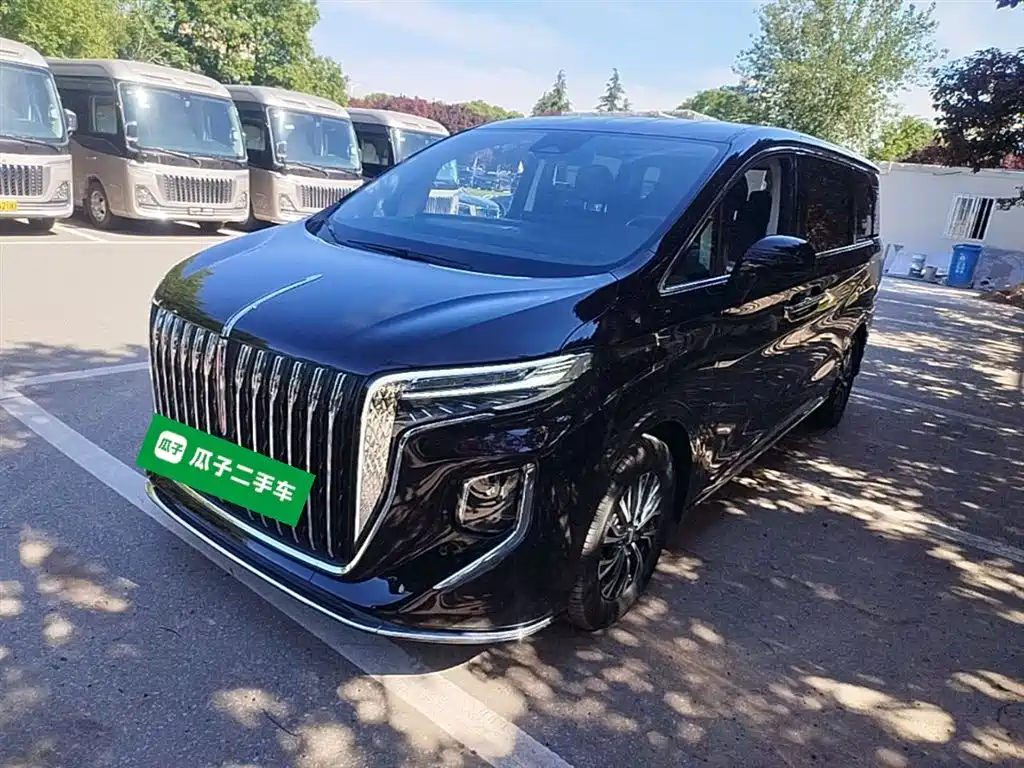 Hongqi HQ9 PHEV 2024 Model 2.0T AWD Luxury Edition