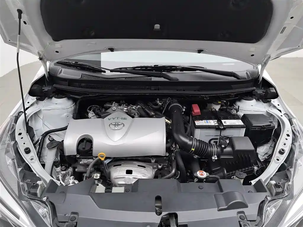 Toyota YARiS L Zhi Xiang 2020 1.5L CVT Luxury Edition фото 6