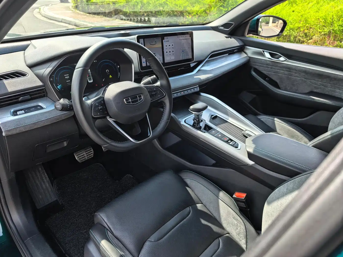 GEELY AUTOMOBILE XINGRUI