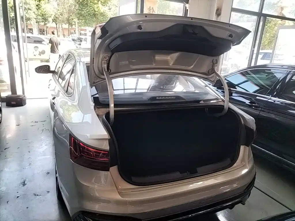 Jetta VA7 2025 2025 1.4T First-Come-First-Served Edition