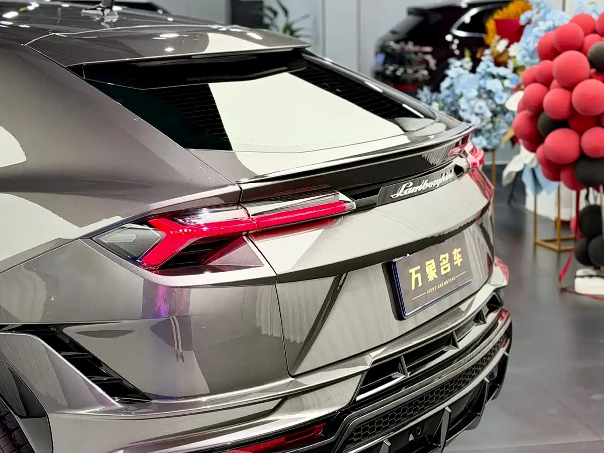 Lamborghini Urus 2023 4.0T V8 S фото 15