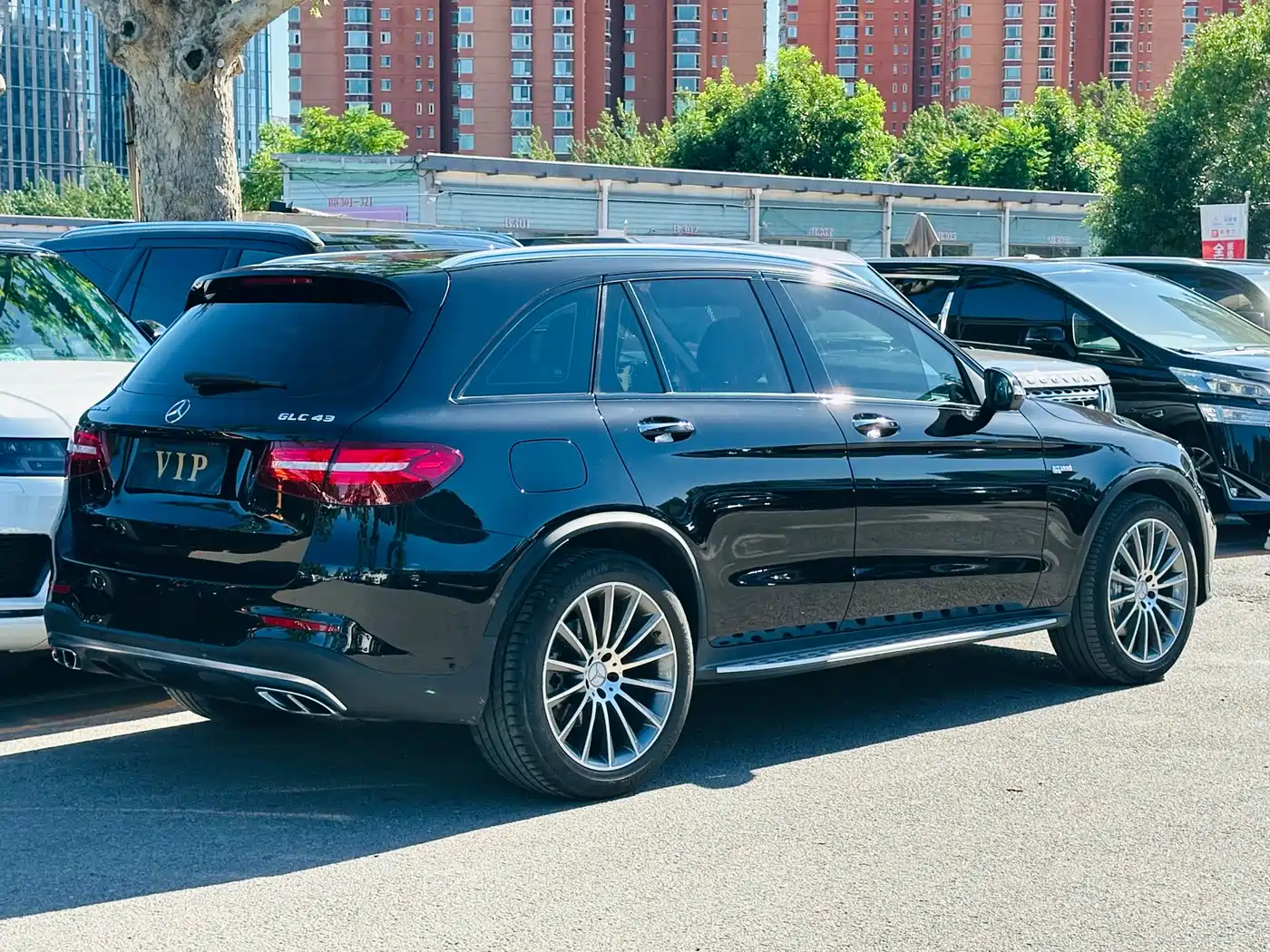 Mercedes-Benz GLC AMG 2017 AMG GLC 43 4MATIC фото 4