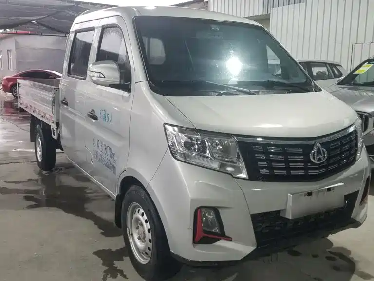 Changan Kuayue Xin Bao T3 2024 2022 1.6L Luxury Cargo Truck Double Row Single Rear Wheel Flatbed 3250mm Wheelbase 2.52m DAM16KR
