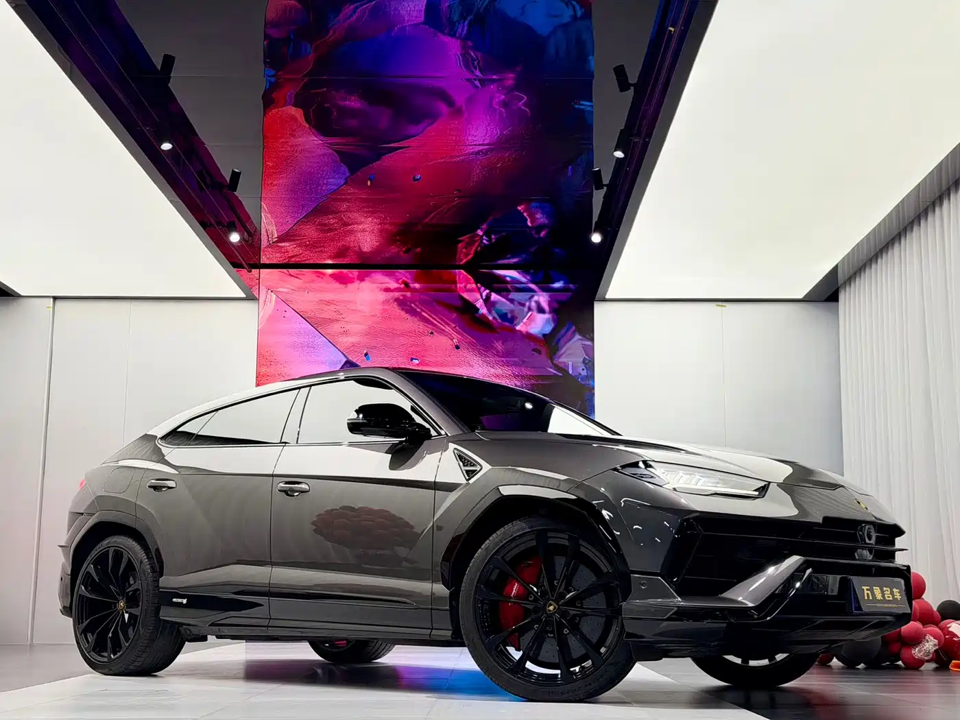 Lamborghini Urus 2023 4.0T V8 S фото 12