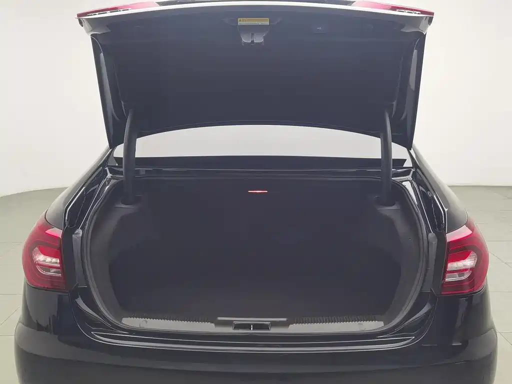 Hongqi H7 2019 2018 2.0T Elite Edition