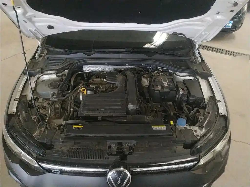 Volkswagen Golf 2023 Facelift 280TSI DSG R-Line Lite фото 20