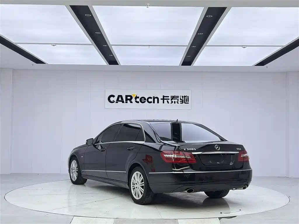 Mercedes-Benz E-Class 2012 E 200 L CGI Elegance фото 7