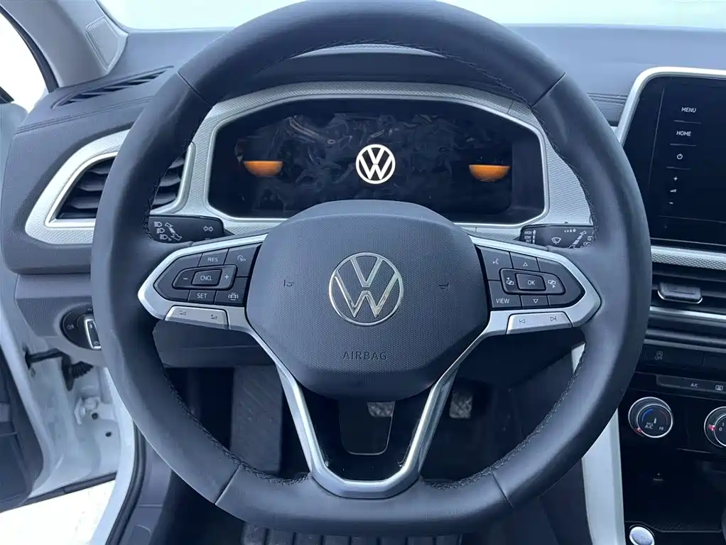 Volkswagen T-ROC 2023 280TSI DSG 2WD Time Edition фото 22
