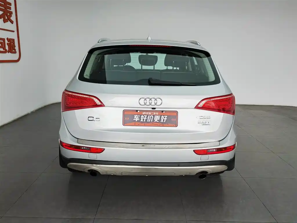 Audi Q5 2012 2.0TFSI Comfort фото 4