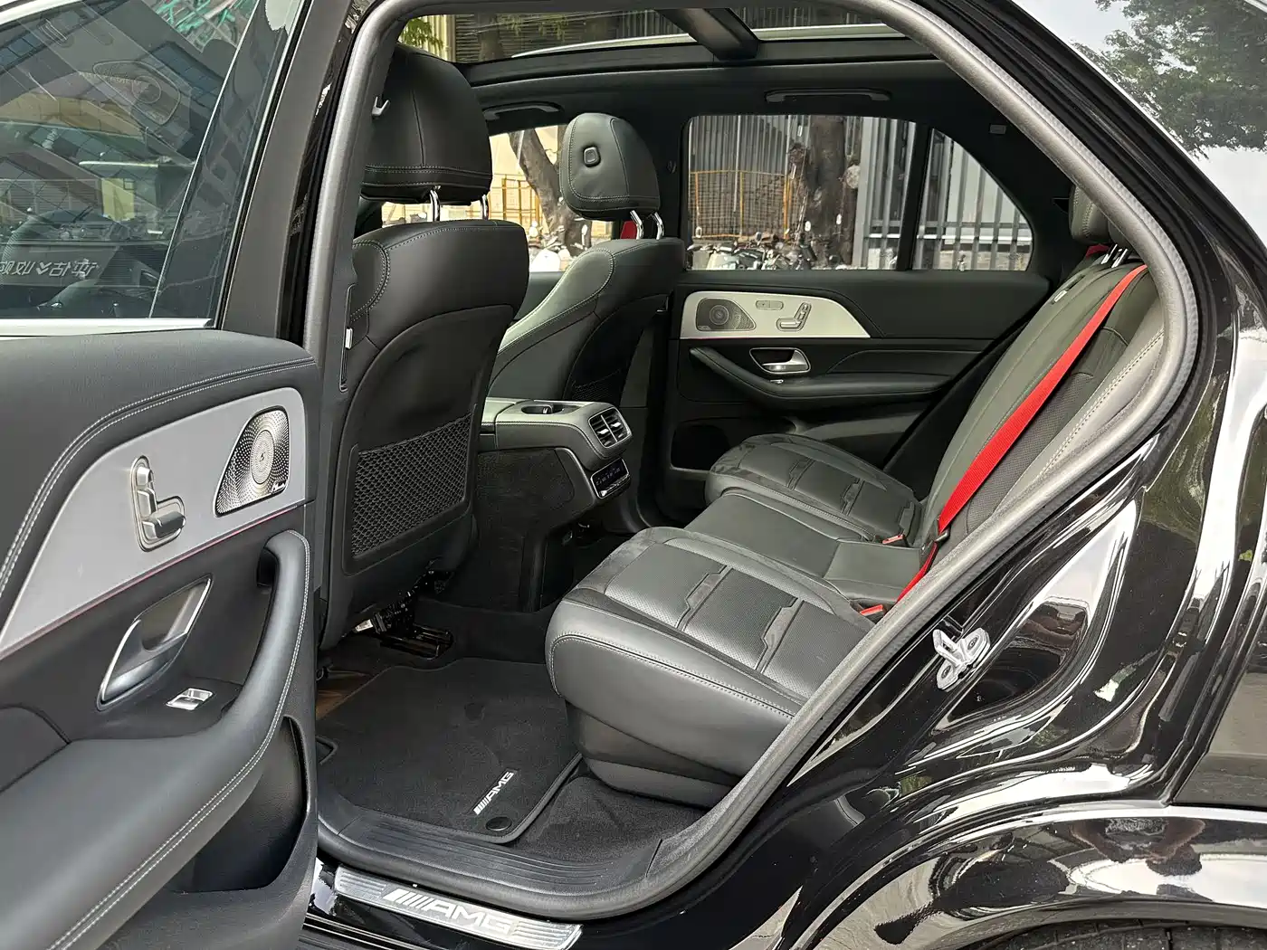 Mercedes-Benz GLE AMG 2024 AMG GLE 53 4MATIC+ фото 11