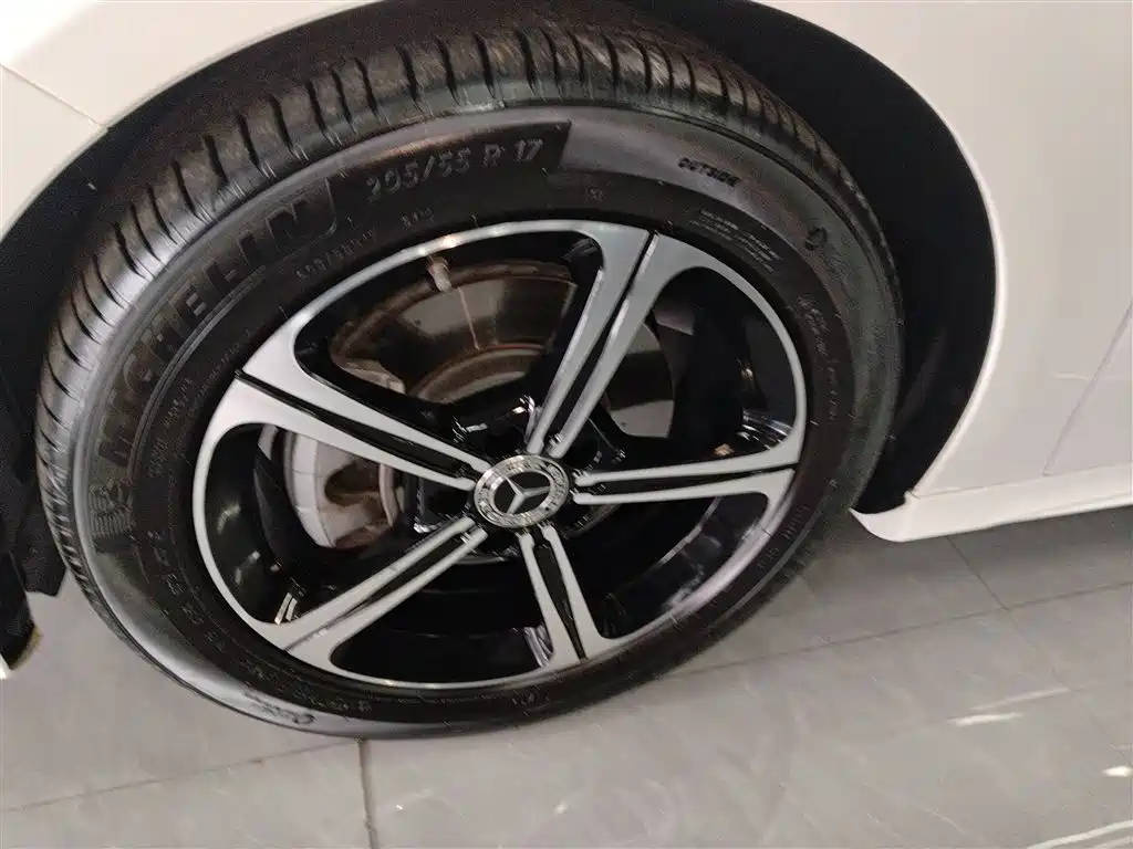 Mercedes-Benz A-Class 2025 A 200 L Fashion Edition фото 23