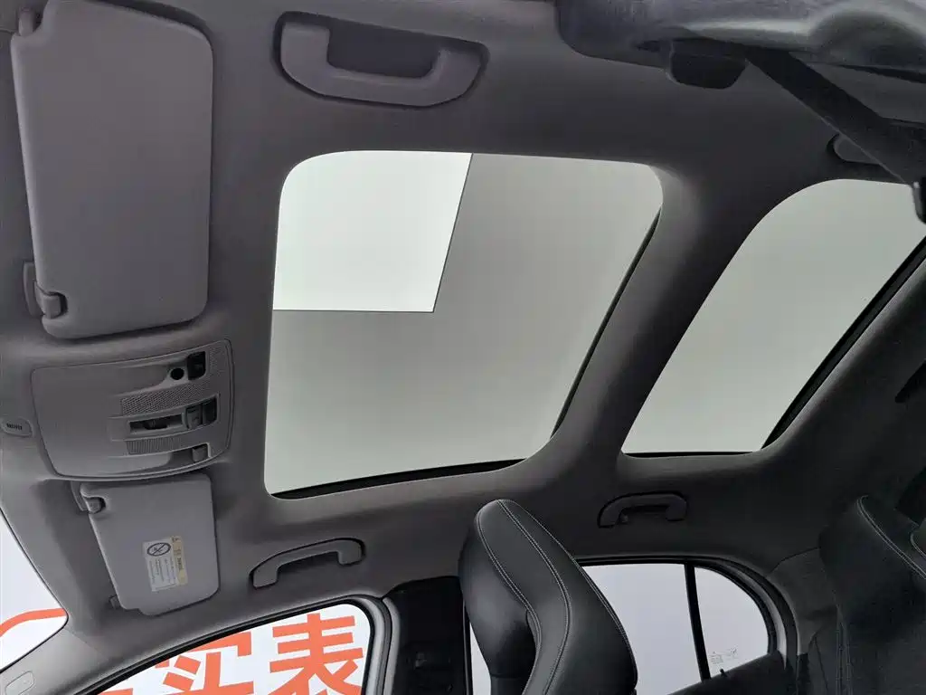 Mercedes-Benz GLA 2016 GLA 200 Dynamic фото 14